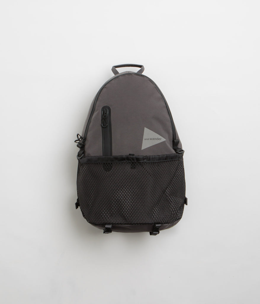 and wander PE CO 20L Day Pack - Grey