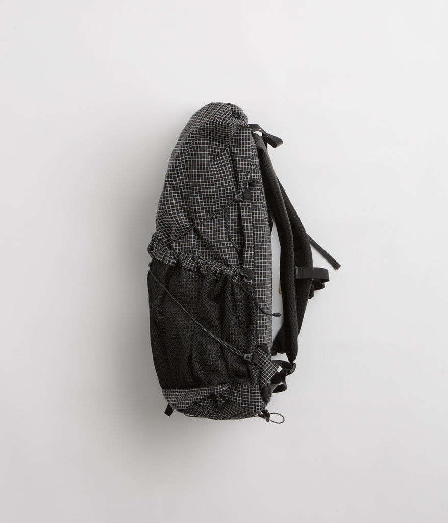 cayl-mari-roll-top-sm-grid-bag