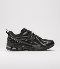 New Balance 1906 Shoes in Black and Black / Grey thumbnail