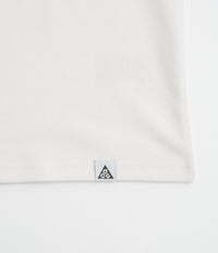 Nike ACG Guide T-Shirt - Phantom thumbnail