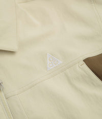 Nike ACG Smith Summit Jacket - Light Khaki / Parachute Beige / Summit White thumbnail