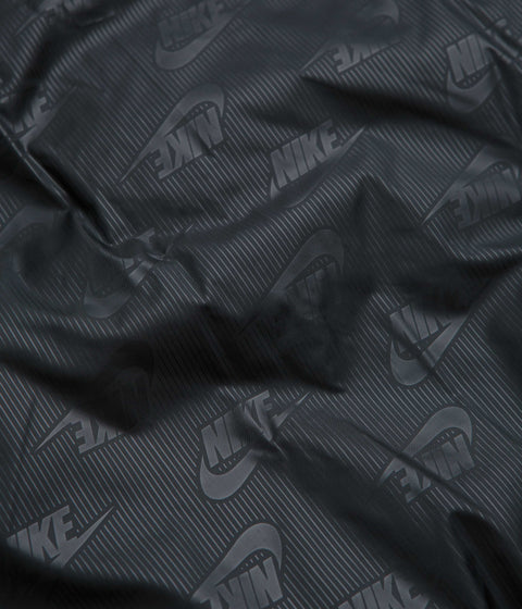 Nike Club Puffer Jacket in Black and White