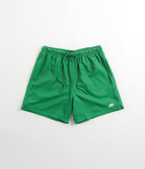 Nike Club Woven Flow Shorts - Malachite / White