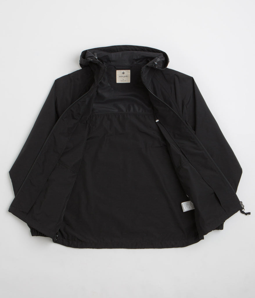 snow-peak-light-mountain-cloth