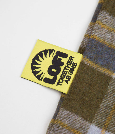 Lo-Fi Healing Flannel Shirt in Olive
