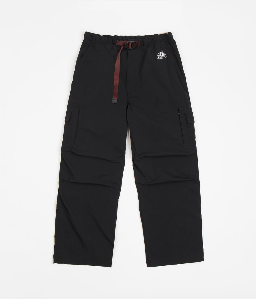 The Goods Clo- Convertible Utility Cargo Pants “Black” – THE GOODS CLO