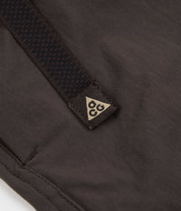 Nike ACG Trail Pants in Velvet Brown and Black / Khaki thumbnail
