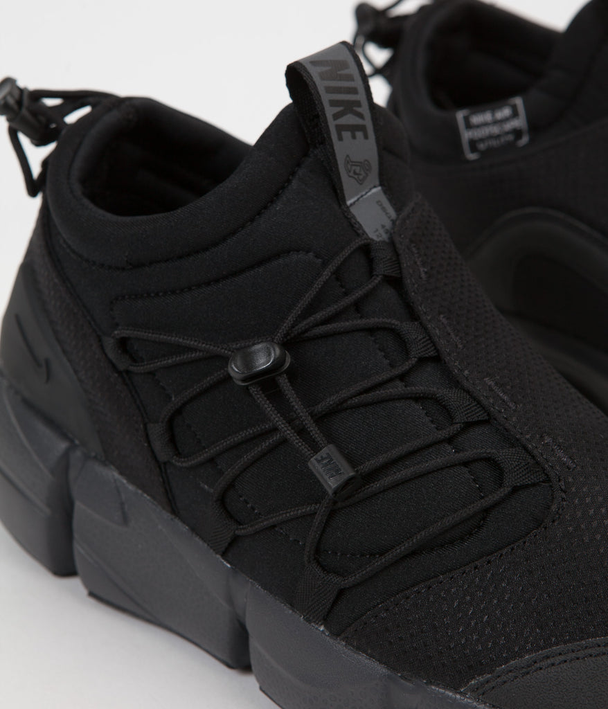 Nike Air Footscape Utility DM Shoes Black Anthracite White