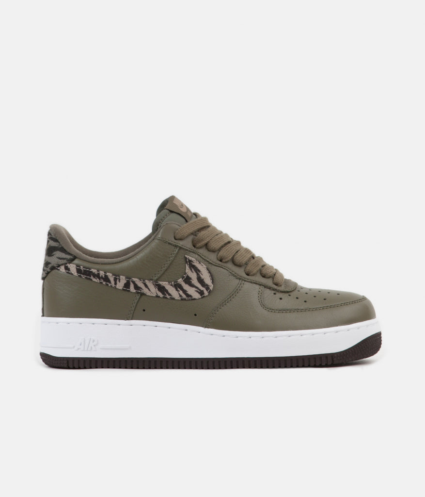 Nike Air Force 1 Premium AOP Shoes - Medium Olive / Khaki - Velvet Brown -  White