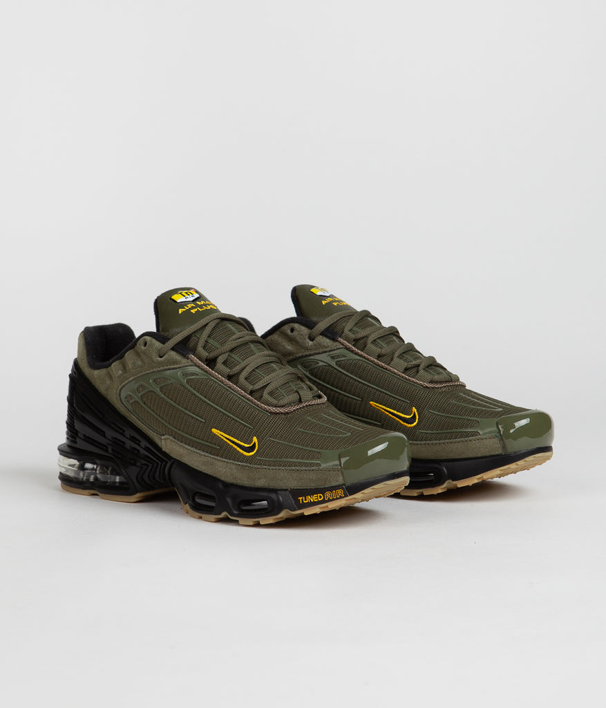Olive Green Nike 95 Tn Air Max Plus Medium Olive DZ4502-200 Dead Stock