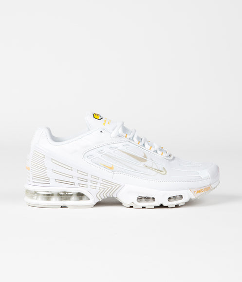 Nike Air Max Plus 3 Shoes - White / Light Bone - Rattan - Solar Flare