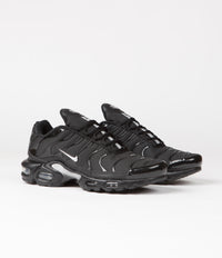 Nike Air Max Plus Shoes in Black and Metallic Silver thumbnail