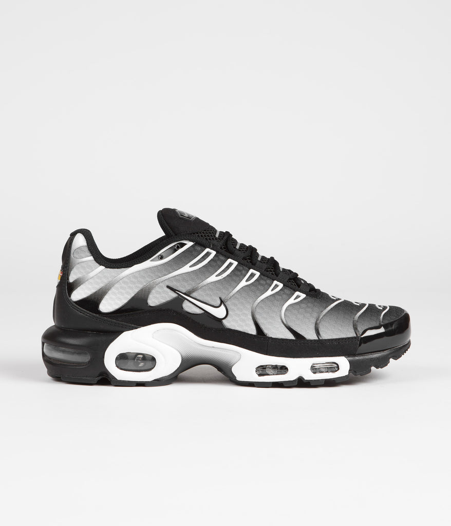 Nike Air Max Plus Shoes Black White Metallic Silver