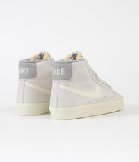 Nike Blazer Mid '77 Premium Shoes in Light Bone and Coconut Milk and Medium Grey thumbnail