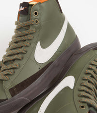 Nike Blazer Mid '77 Vintage Shoes in Army Olive and Summit White and Campfire Orange thumbnail