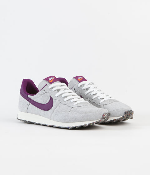 Nike Challenger OG Shoes in Summit White and Viotech and Sail - White