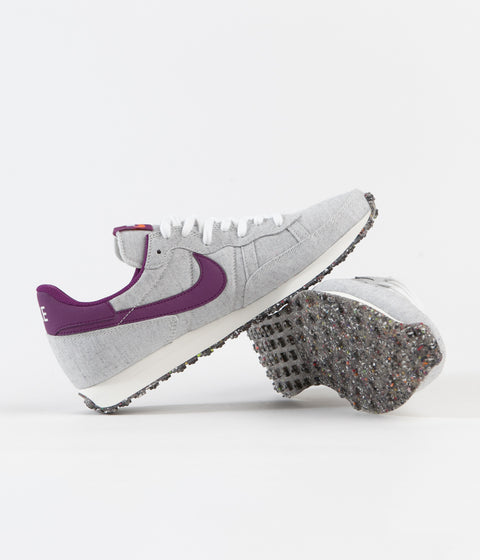 Nike Challenger OG Shoes in Summit White and Viotech and Sail - White