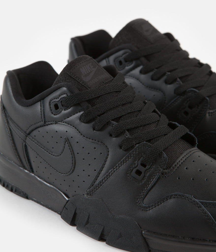 Nike Cross Trainer Low Shoes Black Black Black Off Noir