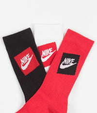 Nike Everyday Essential Crew Socks (3 Pack) in Black and White / Red thumbnail
