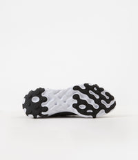 Nike React Element 55 Shoes in Black and White thumbnail