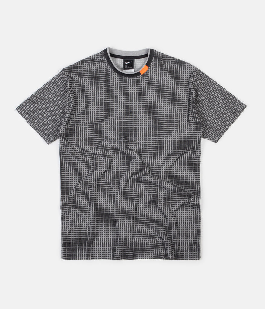 Nike Tech Pack T-Shirt Black Summit White Total Orange