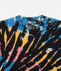Nike Tie-Dye T-Shirt in Black and Bright Crimson / White thumbnail