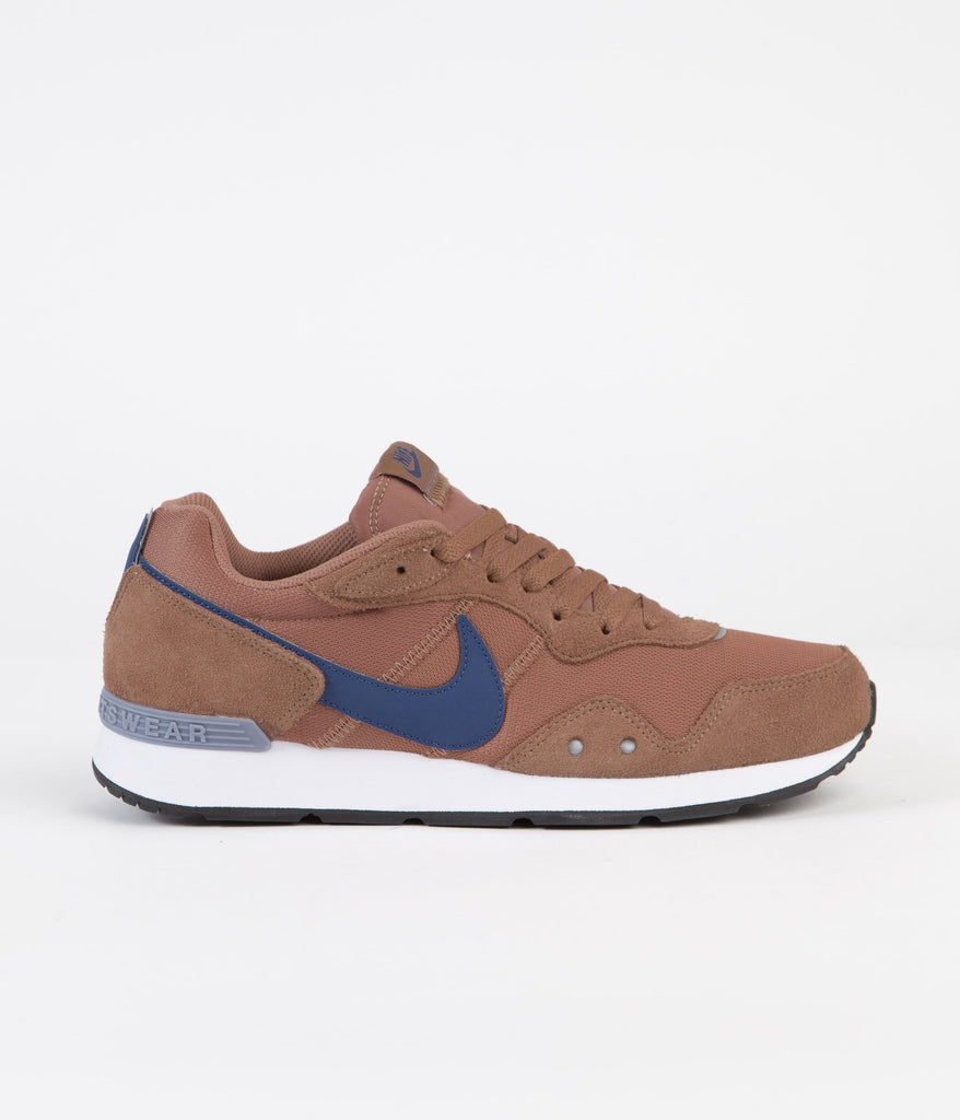 Nike Venture Runner Shoes Mineral Clay Mystic Navy Archaeo Brown