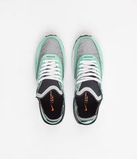 Nike Waffle One SE Shoes in Black and White and Light Menta - White thumbnail