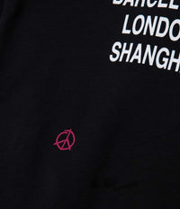 Nike World Tour Hoodie in Black thumbnail