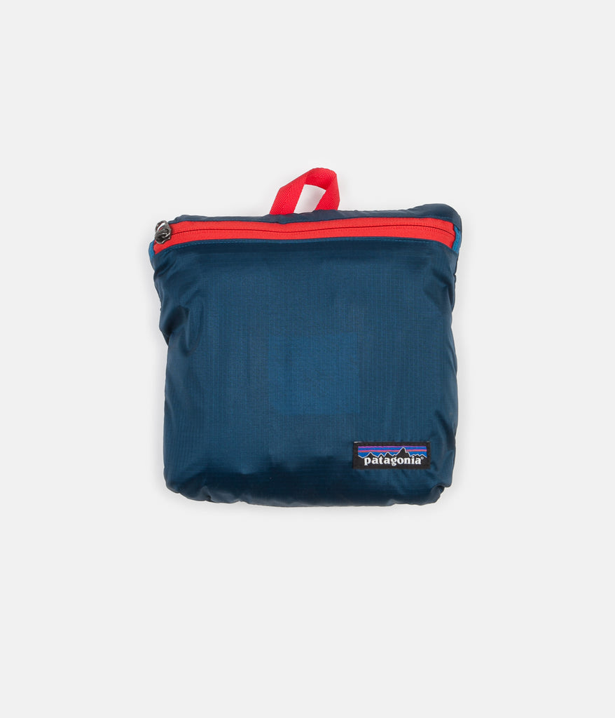 Patagonia Lightweight Travel Tote Pack Big Sur Blue Always in Colour