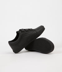 Vans Old Skool V Mono Leather Shoes in Black thumbnail