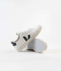 Veja Campo ChromeFree Leather Shoes in White and Nautico thumbnail