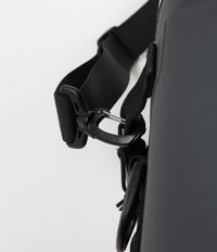 Yeti Hopper Flip 12 Soft Cooler in Charcoal thumbnail