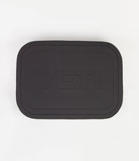 Yeti Trailhead Dog Bed in Grey thumbnail