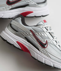 Nike Initiator Shoes - Metallic Silver / Black - White thumbnail