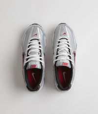 Nike Initiator Shoes - Metallic Silver / Black - White thumbnail