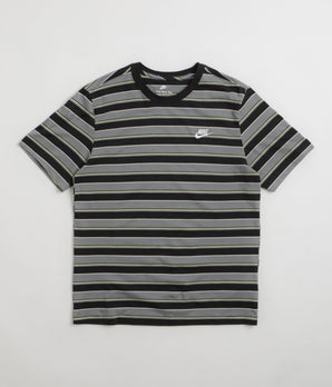 Nike Stripe Club T-Shirt - Black