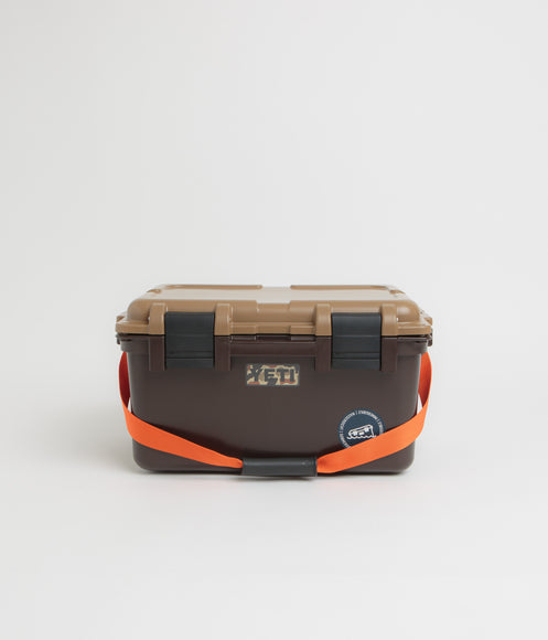 Yeti Loadout 30 Go Box - Wetlands Brown