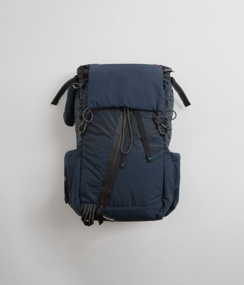 And Wander Dyneema Sacoche - Off White – Outsiders Store UK