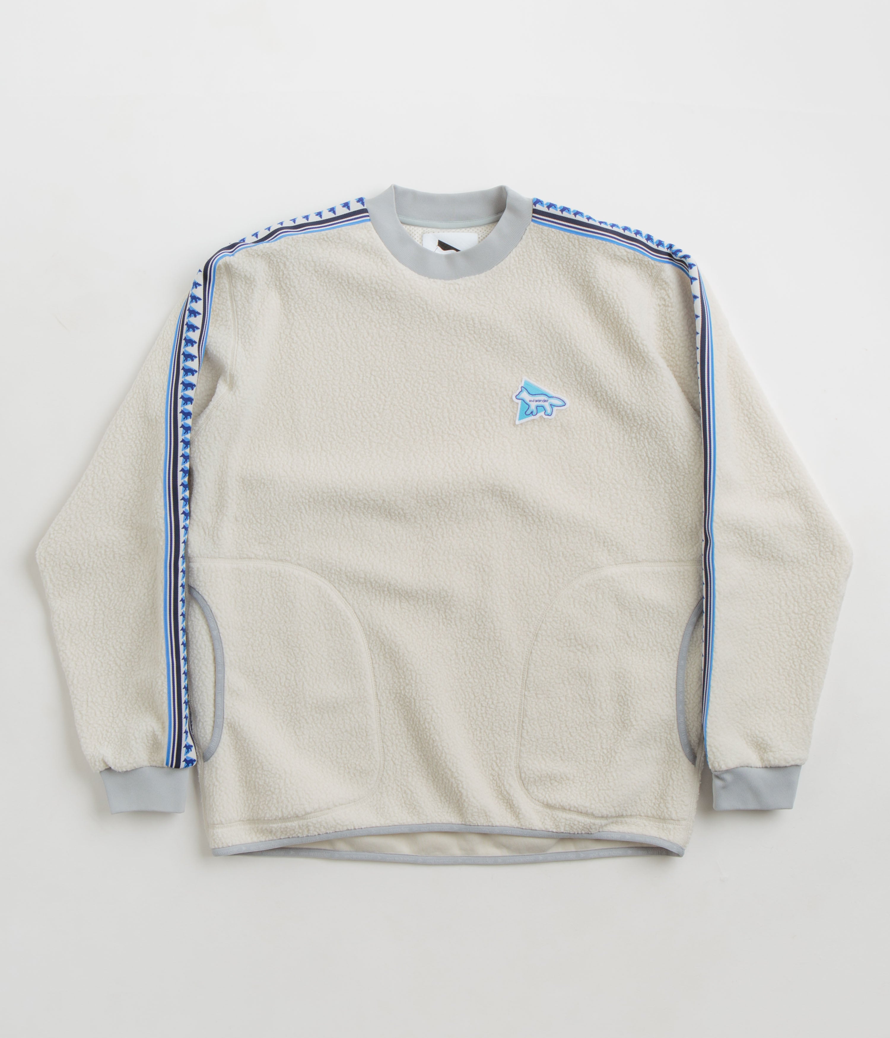 【関税込み】\"and wander x Maison Kitsune\" crewneck Maison-Kitsune-x-And-Wander-