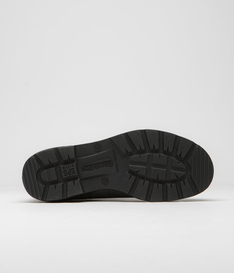 Blundstone Classic 587 Shoes in Rustic Black