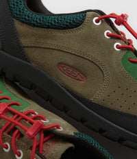 Keen Jasper Rocks Shoes - Dark Olive / Ponderosa Pine thumbnail