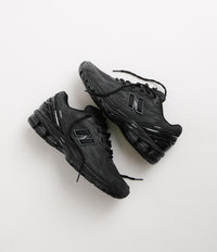 New Balance 1906 Shoes - Black / Metallic thumbnail