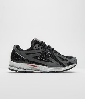 New Balance 1906 Shoes - Black / White