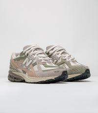 New Balance 1906 Shoes - Linen / Dark Olivine thumbnail