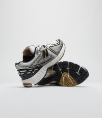 New Balance 1906 Shoes - Metallic Silver thumbnail