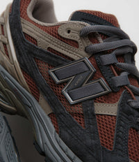 New Balance 1906 Shoes - Rich Oak / Phantom thumbnail