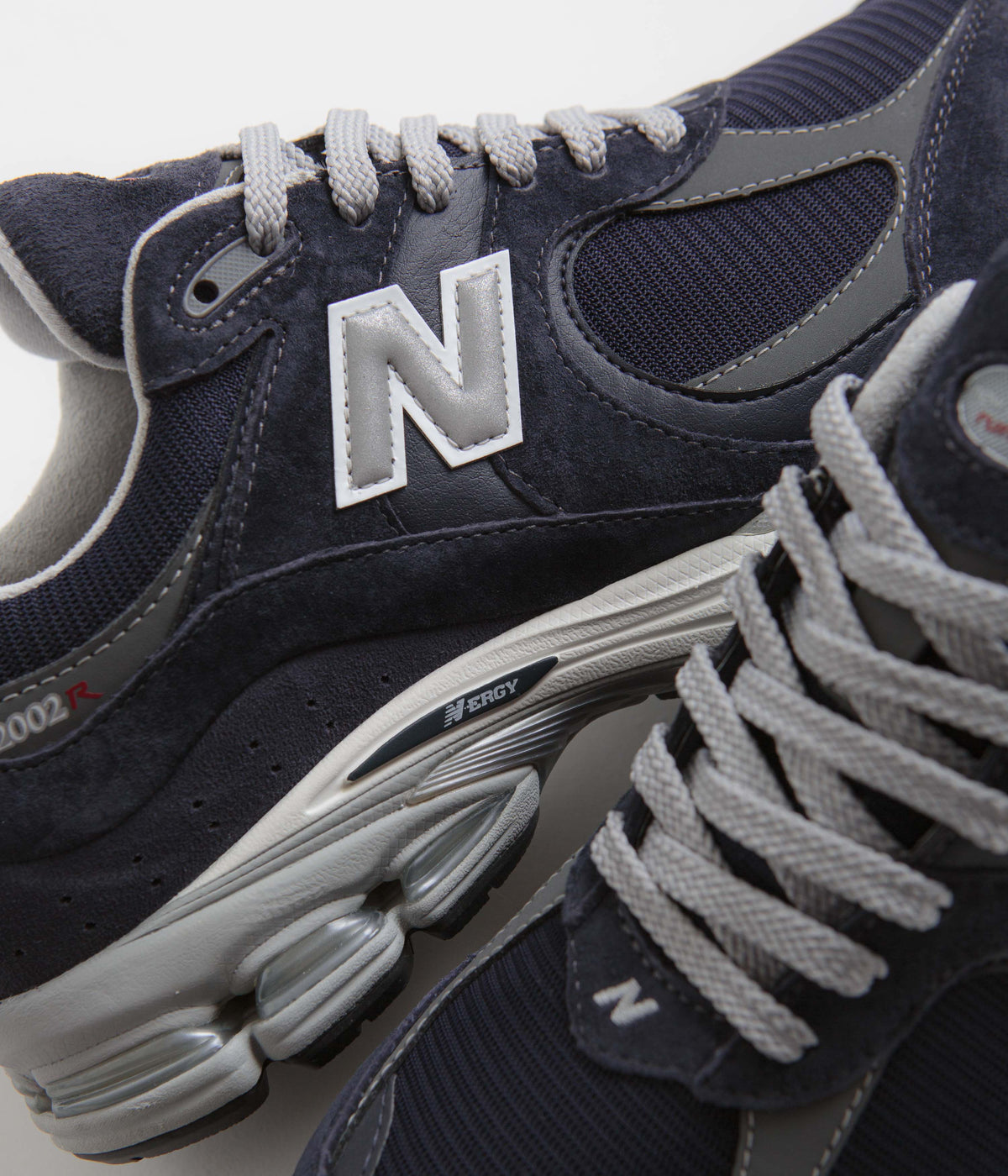 New Balance 2002R Gore Tex Shoes - Eclipse / Castlerock | Always