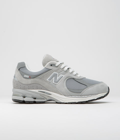 New Balance 2002R Shoes - Concrete / Harbor Grey | Always in Colour