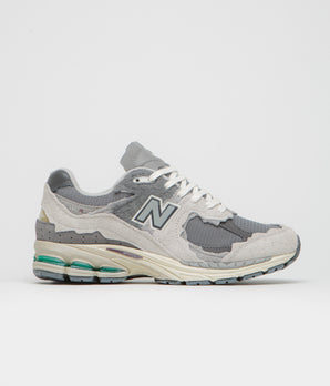 New Balance 2002R Shoes - Rain Cloud / Magnet